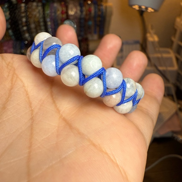 Handmade Aquamarine Macramé Bracelet – Adjustable & Calming 💧6mm - Picture 4 of 4